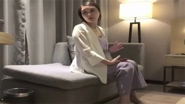高端男主.隆重登场男爵全国探花超级美女口交舔屁眼