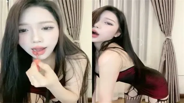 9分颜值极品女神近期下海性感尤物