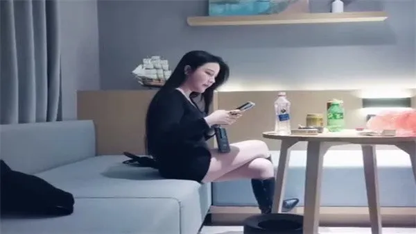 文轩探花极品美乳尤物大屁股真的很骚