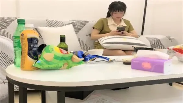 寻花偷拍-泡良达人约操网聊肉丝大奶良家少妇